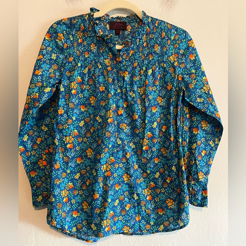 J Crew Made With Liberty Fabric Floral Pintuck Popover Blouse Size 00 Preppy